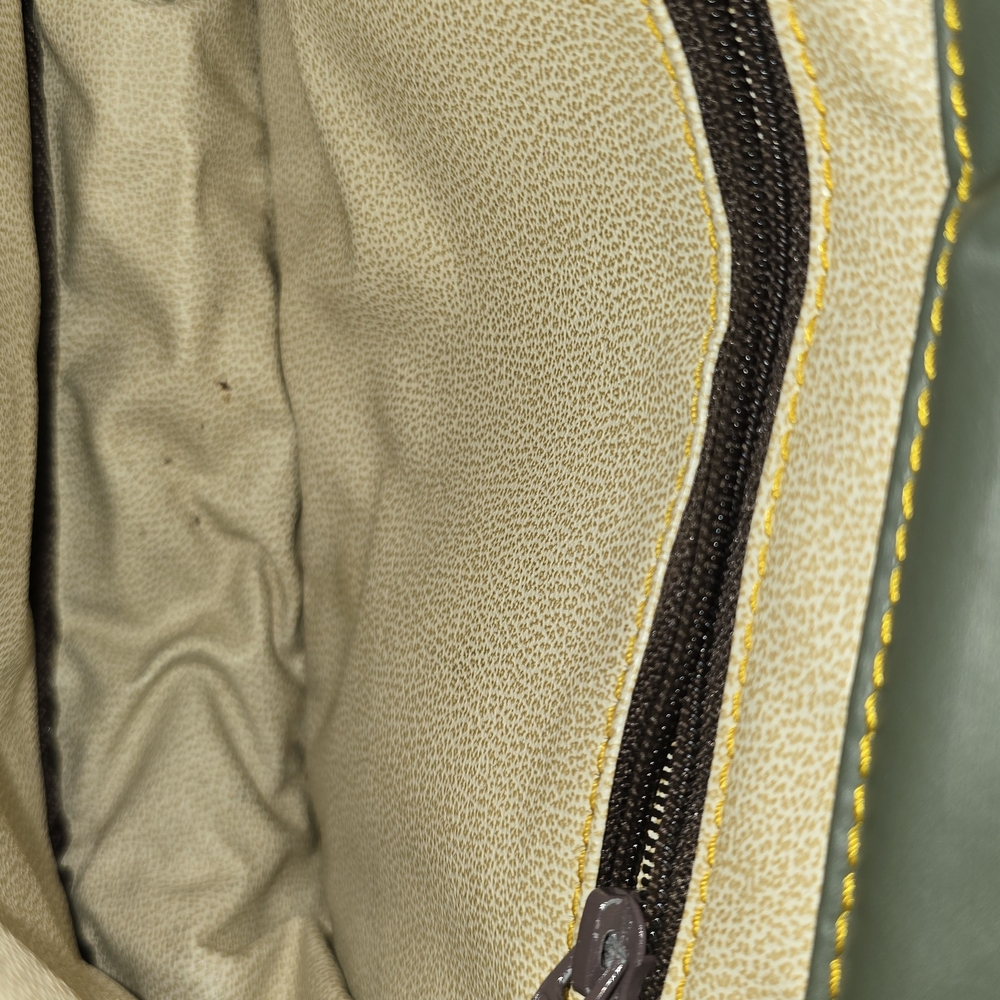 Vintage Hunting World Olive and Tan Crossbody Bag - Picture 8 of 9